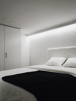 BIOMA Modern & Minimalist Apartment